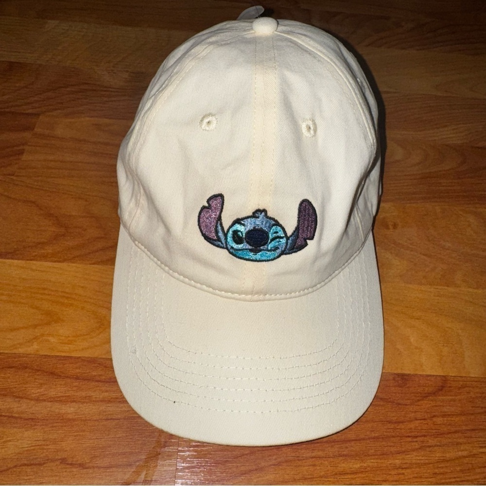 Disney Lilo & Stitch Adult Winky Face White Embroidered Adjustable Dad Cap NWOT